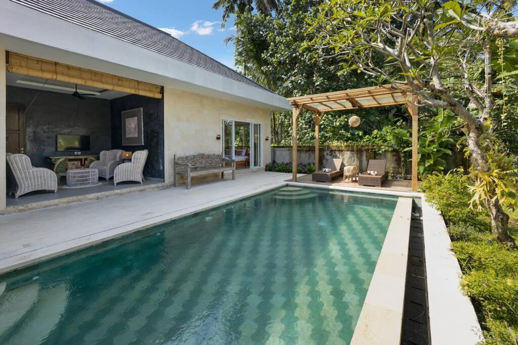 New 4 Bedroom Surrounded By Jungle And Ricefields *
