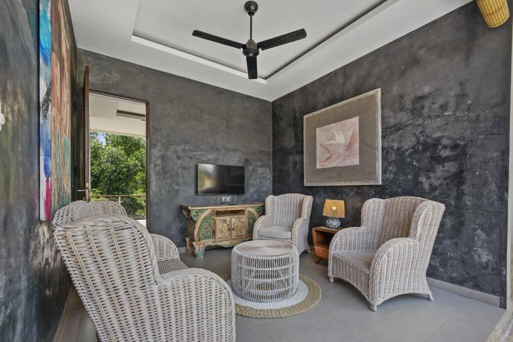 Villa New 4 Bedroom Surrounded By Jungle And Ricefields Ubud (Bali)