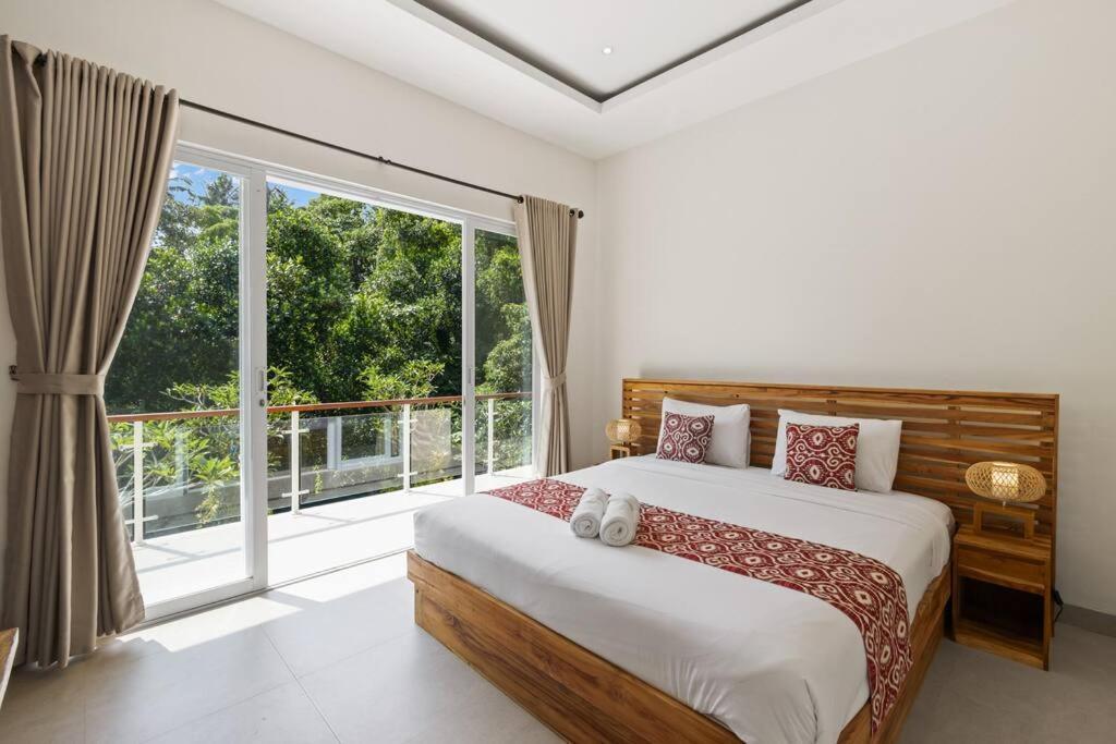 Villa New 4 Bedroom Surrounded By Jungle And Ricefields *